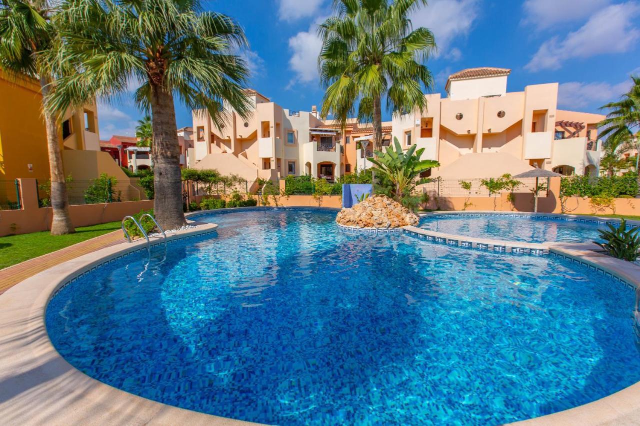 Апартаменты Punta Prima Casa Торевьиа Экстерьер фото